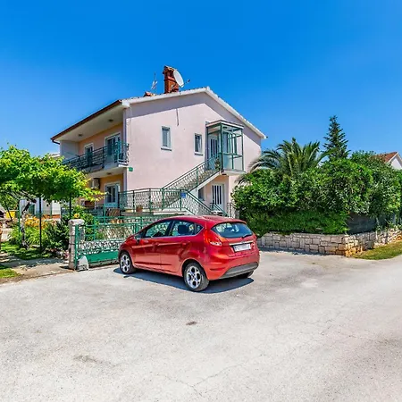 Front In Casa vacanze Štinjan