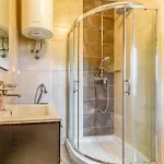 4 Bedroom Beautiful In Štinjan